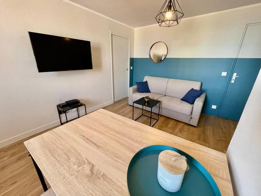 Ivs Andreossy Vue Mer Et Montagne Pour 4 Αντίμπ Εξωτερικό φωτογραφία